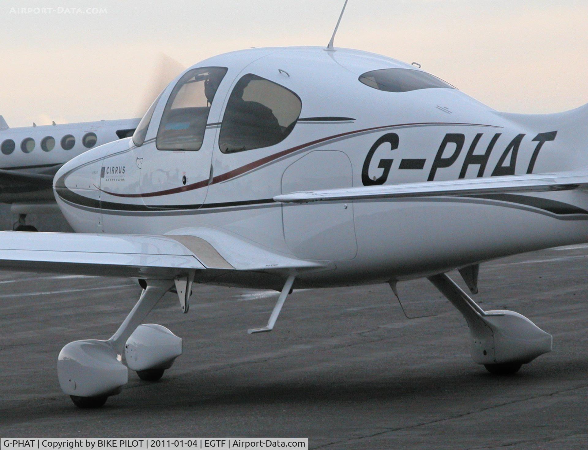 G-PHAT, 2008 Cirrus SR20 G3 C/N 1999, Taxying out to the rwy