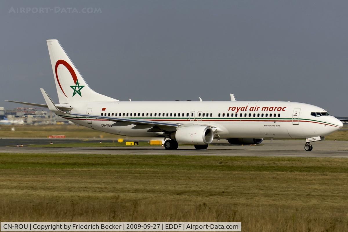 CN-ROU, 2009 Boeing 737-8B6 C/N 33069, departing via RW18W
