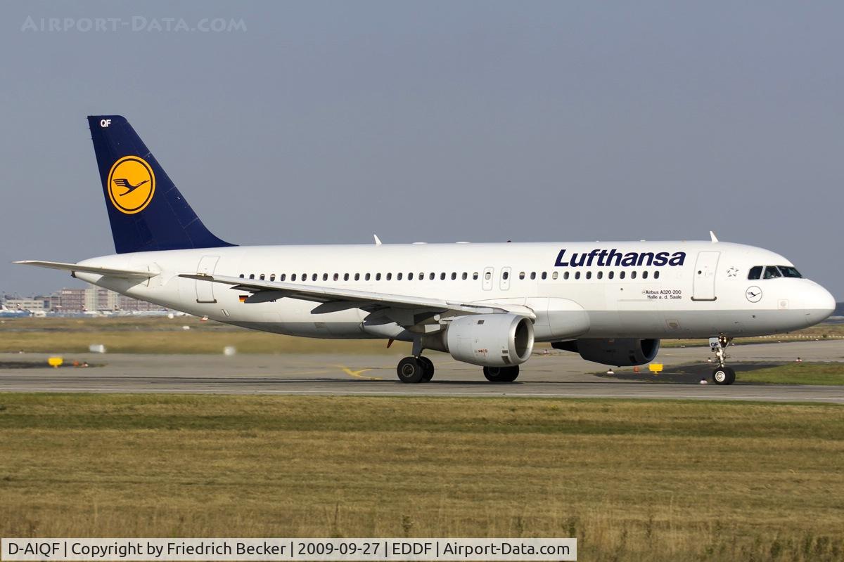 D-AIQF, 1991 Airbus A320-211 C/N 216, departing via RW18W