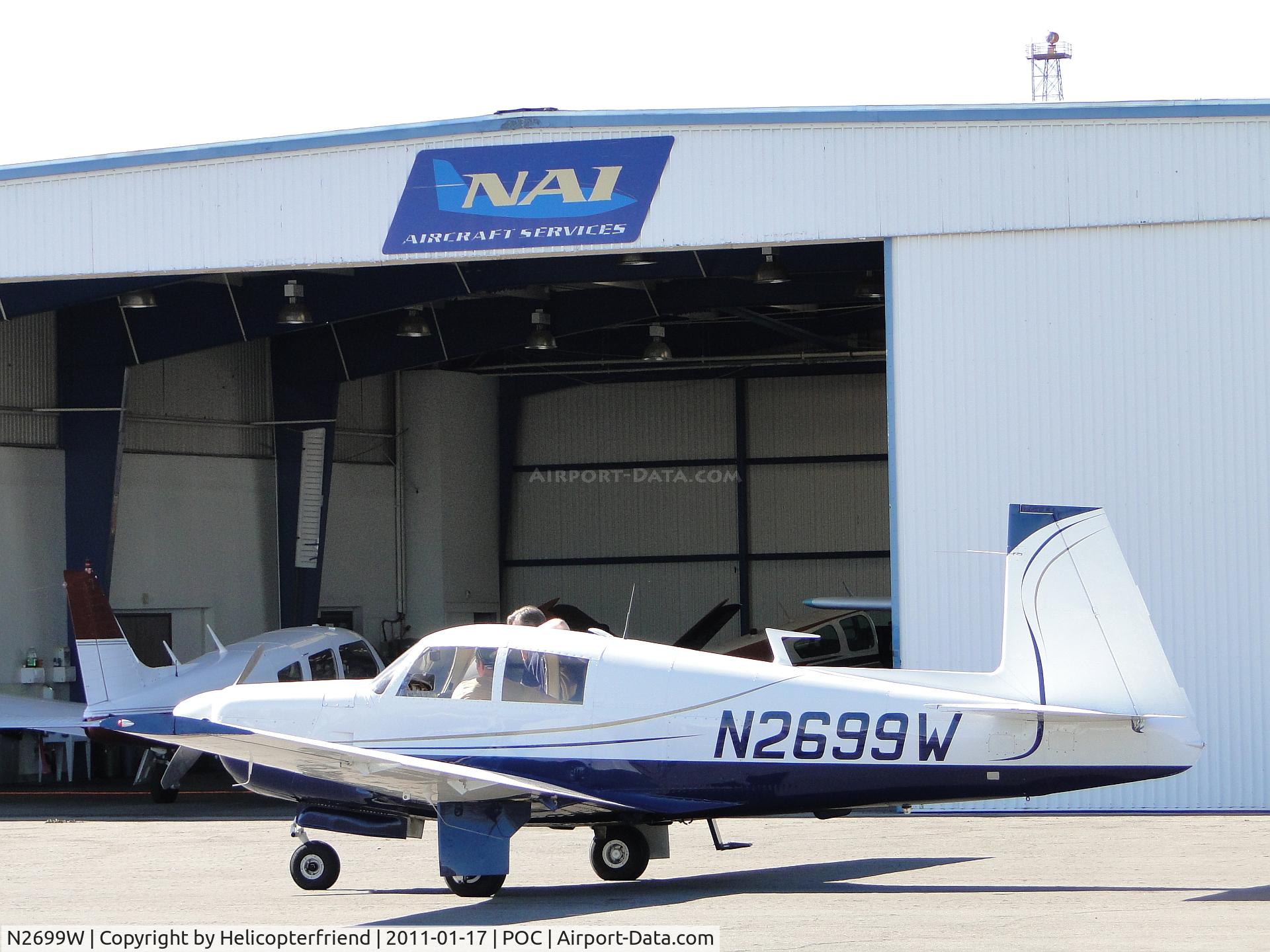 N2699W, 1966 Mooney M20E C/N 1012, Being checked out at Nostalgia Air