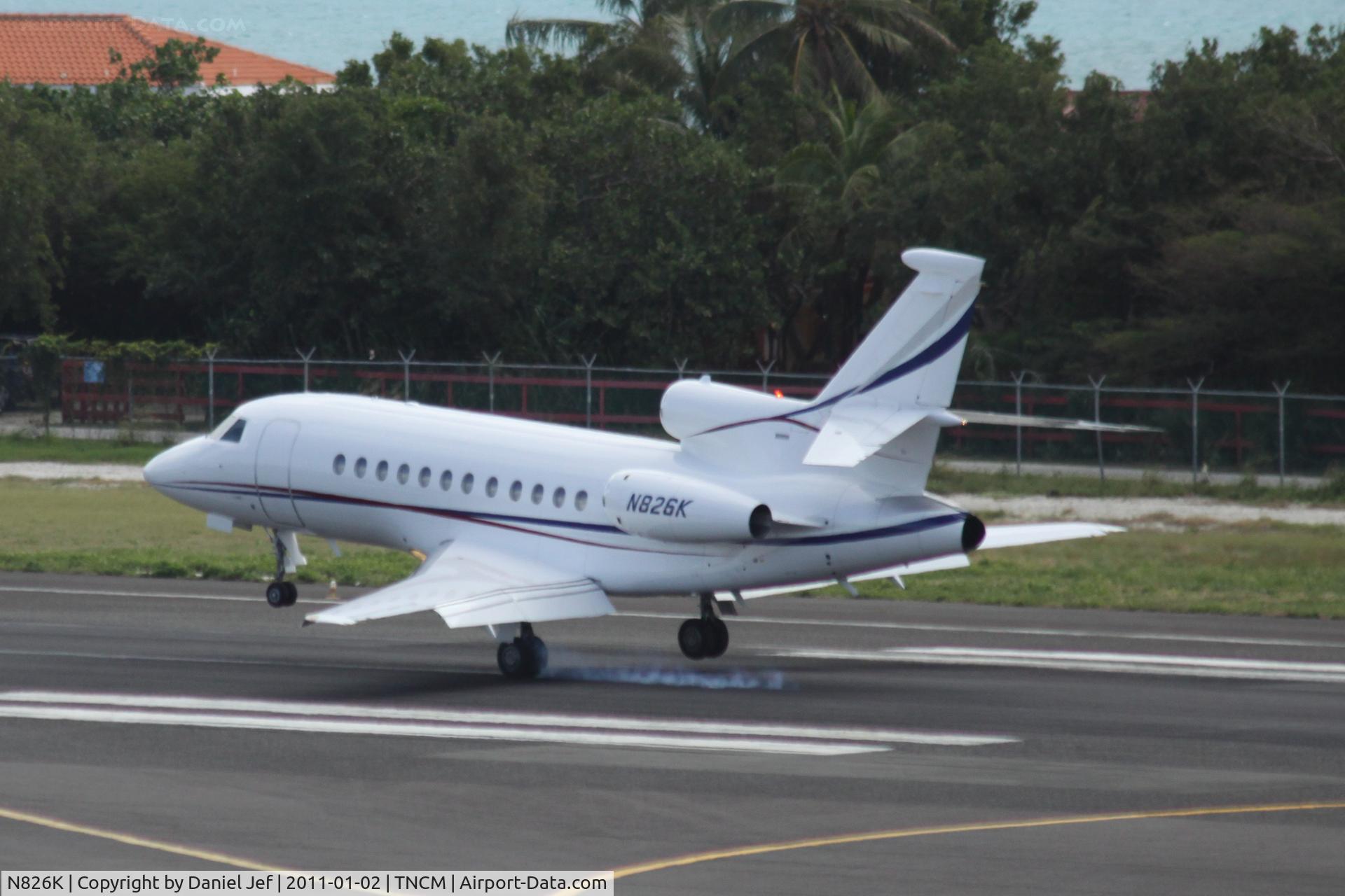 N826K, 1998 Dassault Falcon 900EX C/N 36, Touch down for the N826K at TNCM