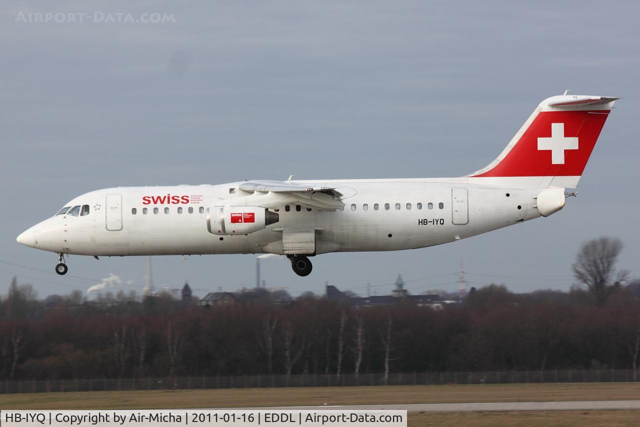 HB-IYQ, 2001 British Aerospace Avro 146-RJ100 C/N E3384, Swissair