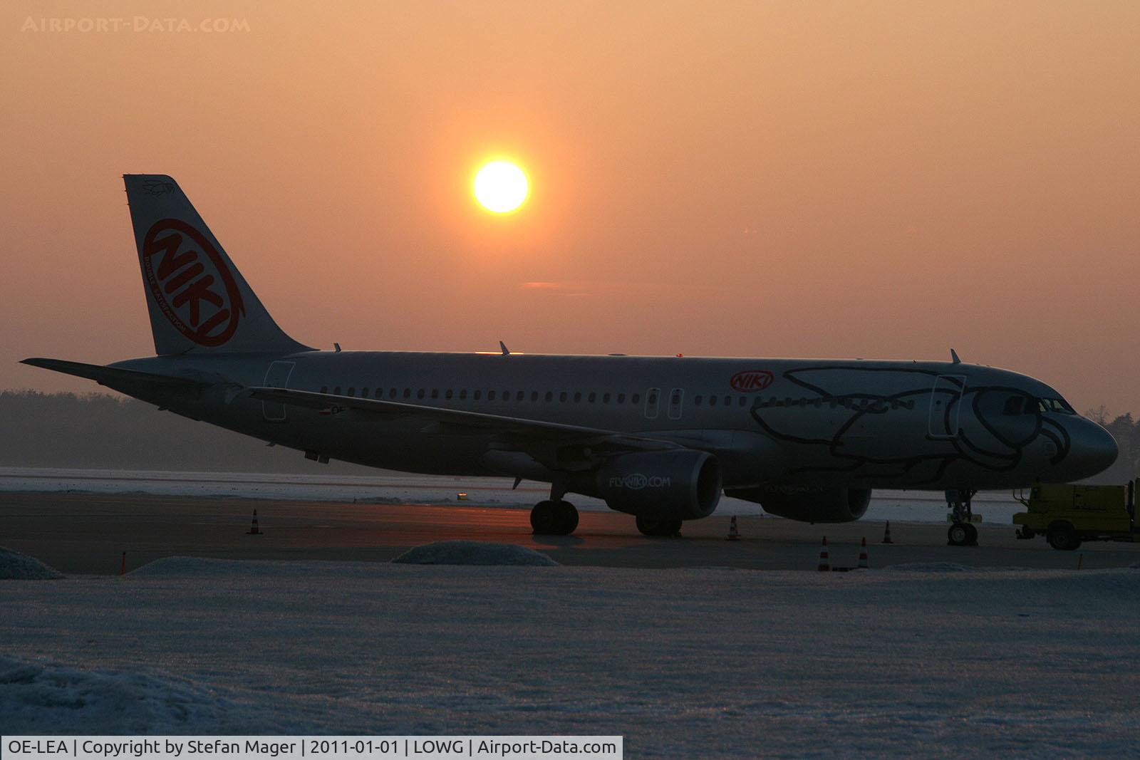 OE-LEA, 2005 Airbus A320-214 C/N 2529, Sunset at Graz Airport