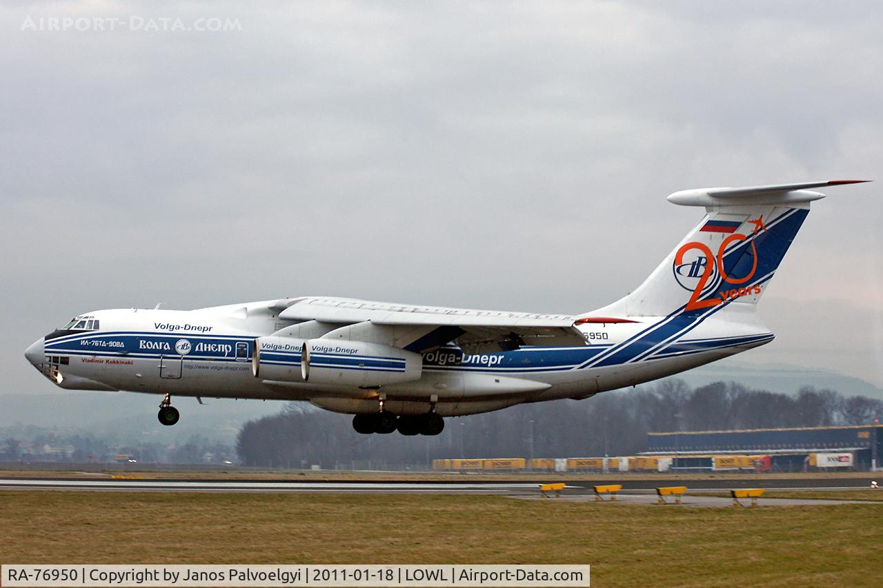 RA-76950, 2004 Ilyushin Il-76TD-90VD C/N 2043420697, Volga-Dnepr-Airlines Ilyushin IL-76TD-90VD to approach LOWL/LNZ