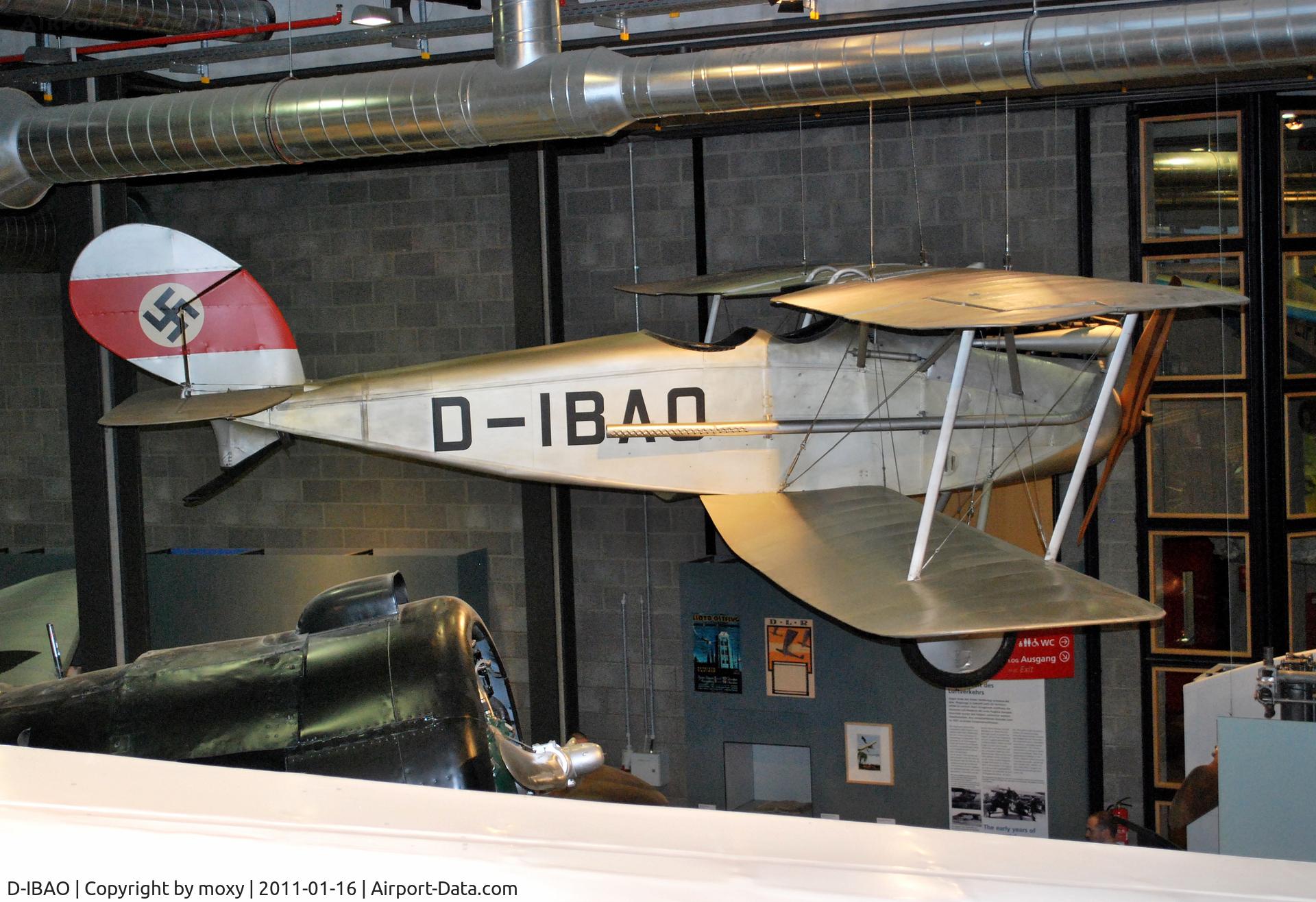 D-IBAO, Halberstadt CL.IV C/N 4205, Halberstadt CL.IV, Engine: 160 hp Mercedes DIII at the Deutsches Technikmuseum, Berlin.