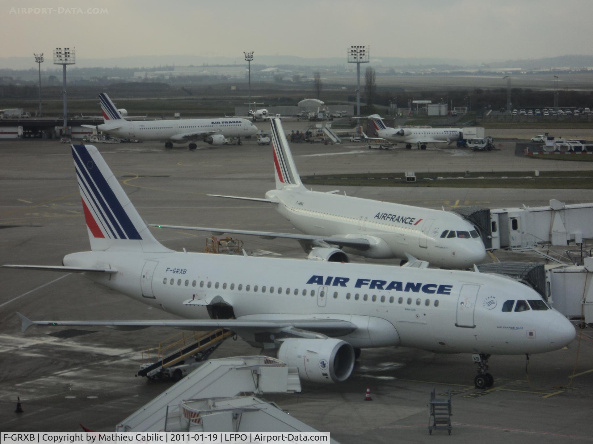 F-GRXB, 2001 Airbus A319-111 C/N 1645, Airbus A319-111