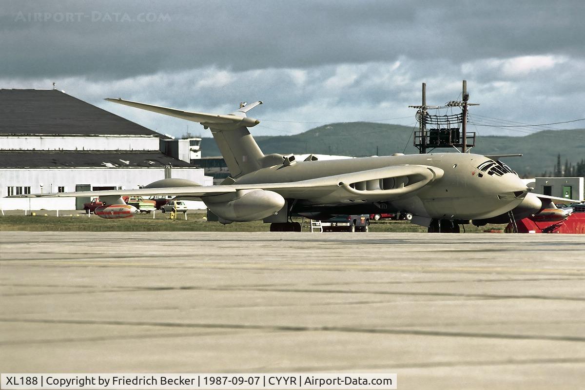 XL188, 1961 Handley Page Victor K.2 C/N HP80/69, flightline at Goose Bay