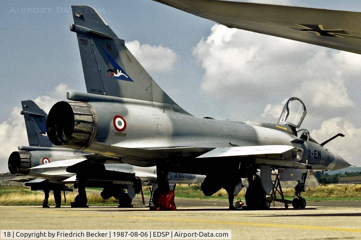18, Dassault Mirage 2000C C/N 33, flightline at Fliegerhorst Pferdsfeld