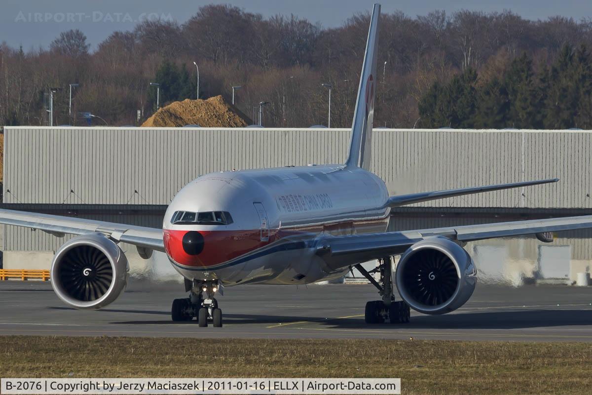 B-2076, 2010 Boeing 777-F6N C/N 37711, B-2076_
2010 Boeing 777-F6N, c/n: 37711