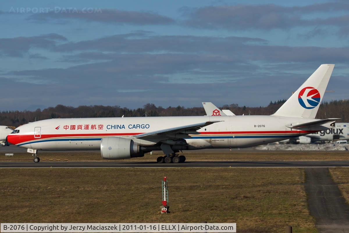 B-2076, 2010 Boeing 777-F6N C/N 37711, B-2076_
2010 Boeing 777-F6N, c/n: 37711