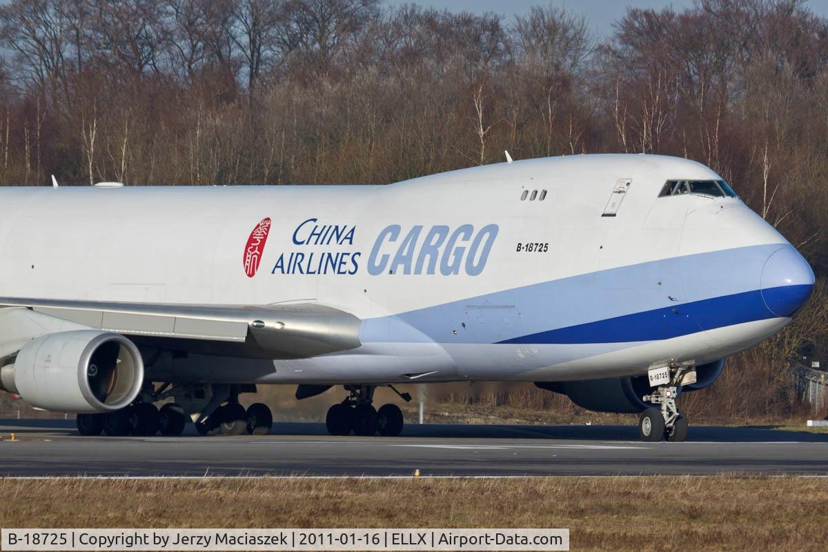 B-18725, 2007 Boeing 747-409F/SCD C/N 30771, B-18725_
2007 Boeing 747-409F (SCD), c/n: 30771