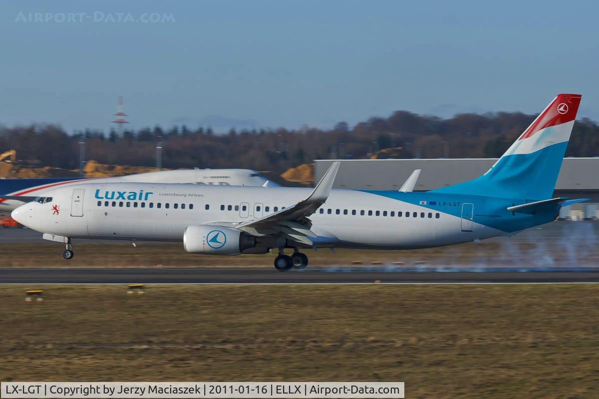 LX-LGT, 2000 Boeing 737-8K5 C/N 28228, LX-LGT_
2000 Boeing 737-8K5, c/n: 28228
