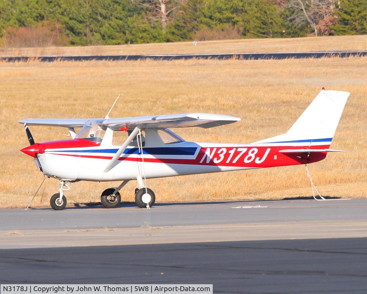 N3178J, 1966 Cessna 150G C/N 15065878, At rest.