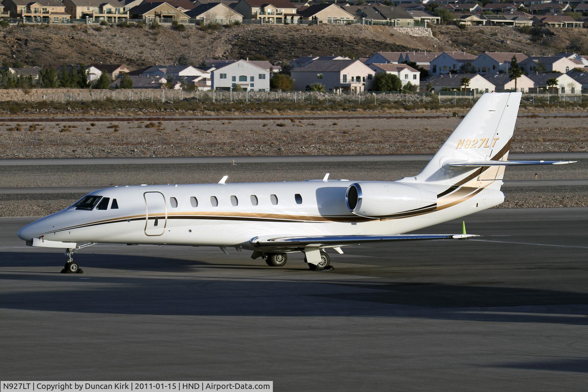 N927LT, 2006 Cessna 680 Citation Sovereign C/N 680-0070, Evening shadows close in on this Sovereign