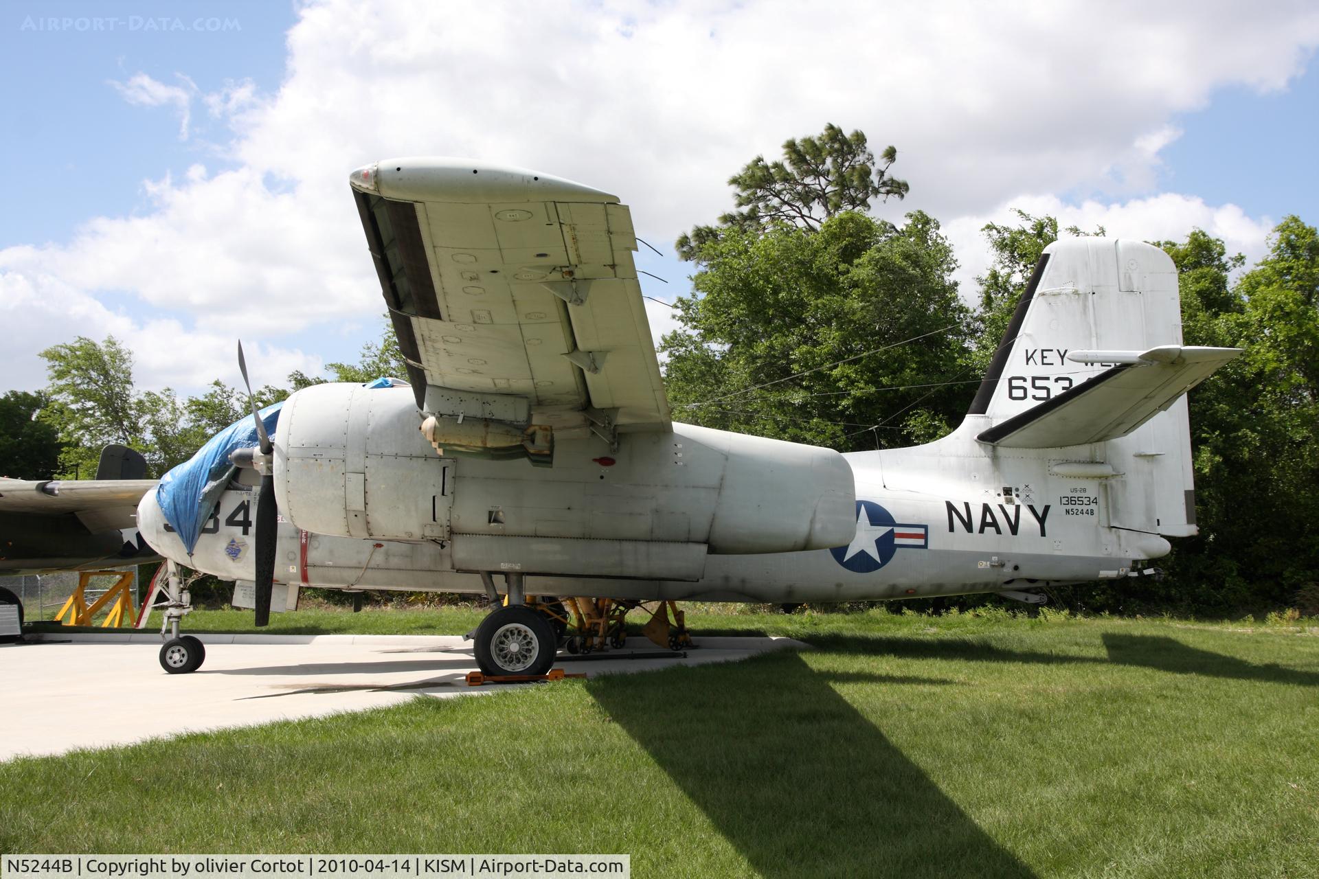 N5244B, 1957 Grumman US-2B Tracker (G89) C/N 443, actually a US-2B, Kissimee airport