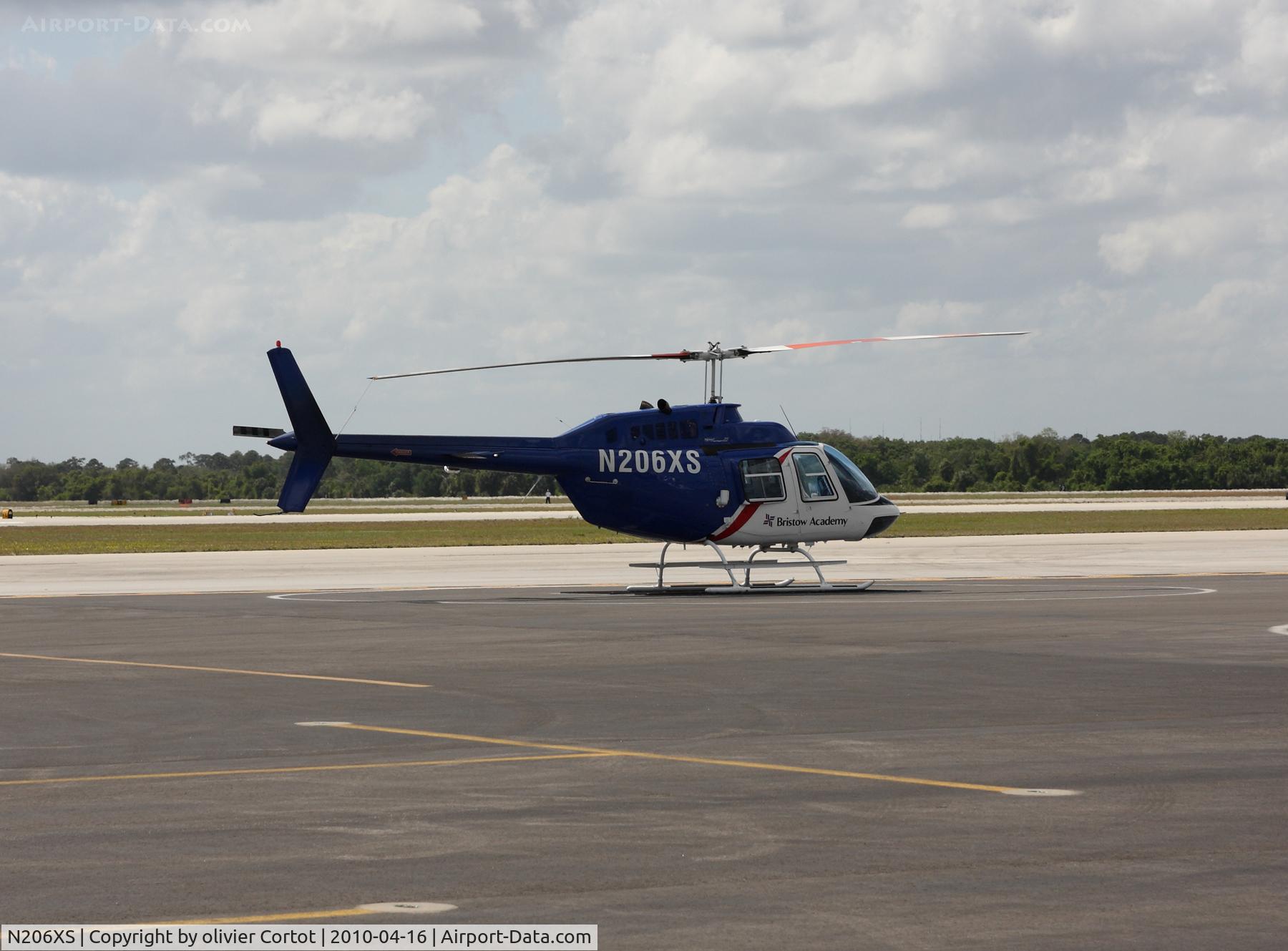 N206XS, Bell 206B JetRanger III C/N 3040, Titusville, FL