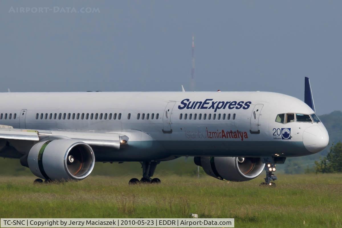 TC-SNC, 1994 Boeing 757-2Q8 C/N 26273, TC-SNC_
1994 Boeing 757-2Q8,