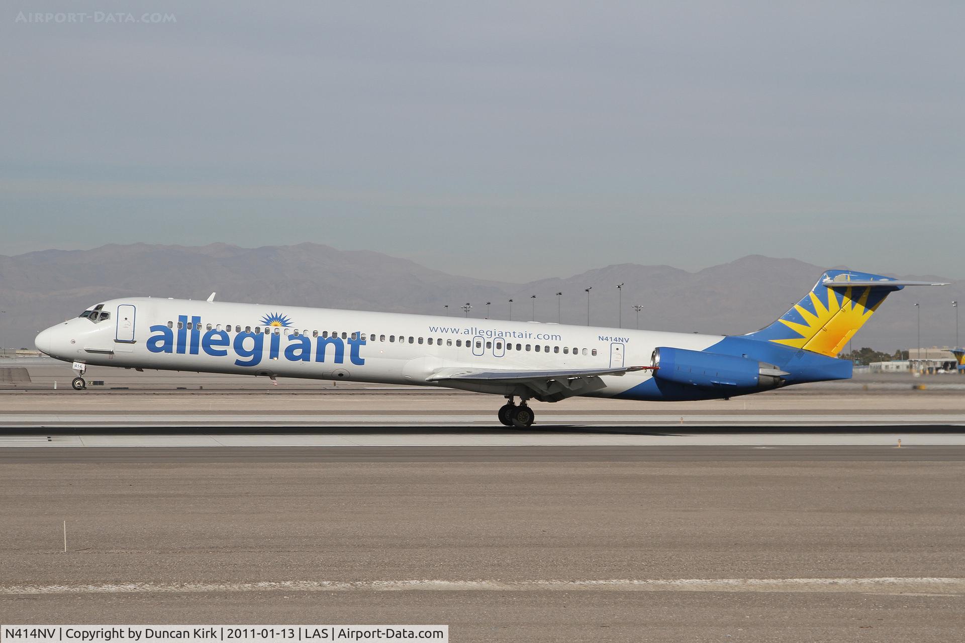N414NV, 1989 McDonnell Douglas MD-88 C/N 49766, Quite the collection of MD-80's operated by Allegiant!