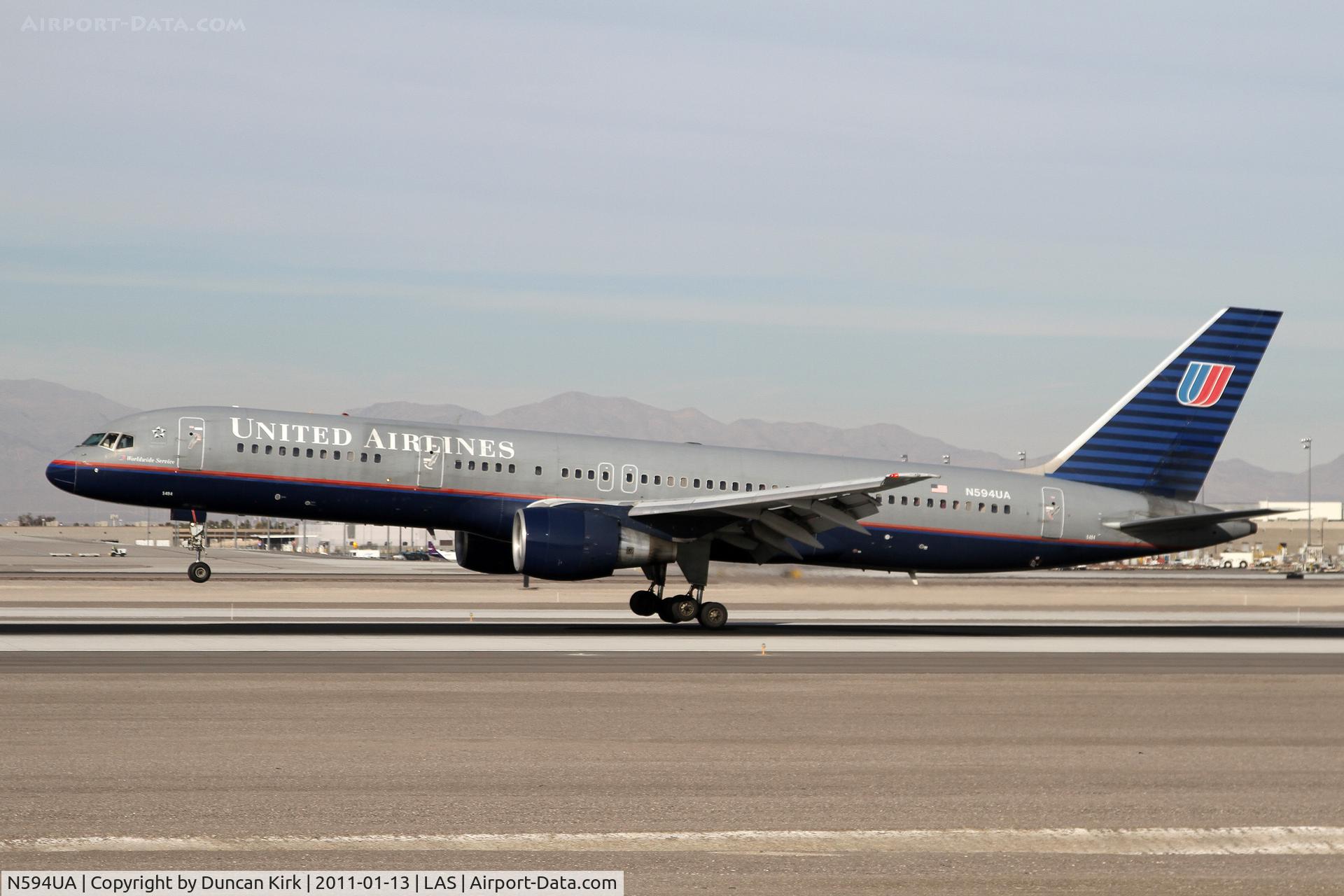 N594UA, 1996 Boeing 757-222 C/N 28145, Good riddance to this dull scheme!