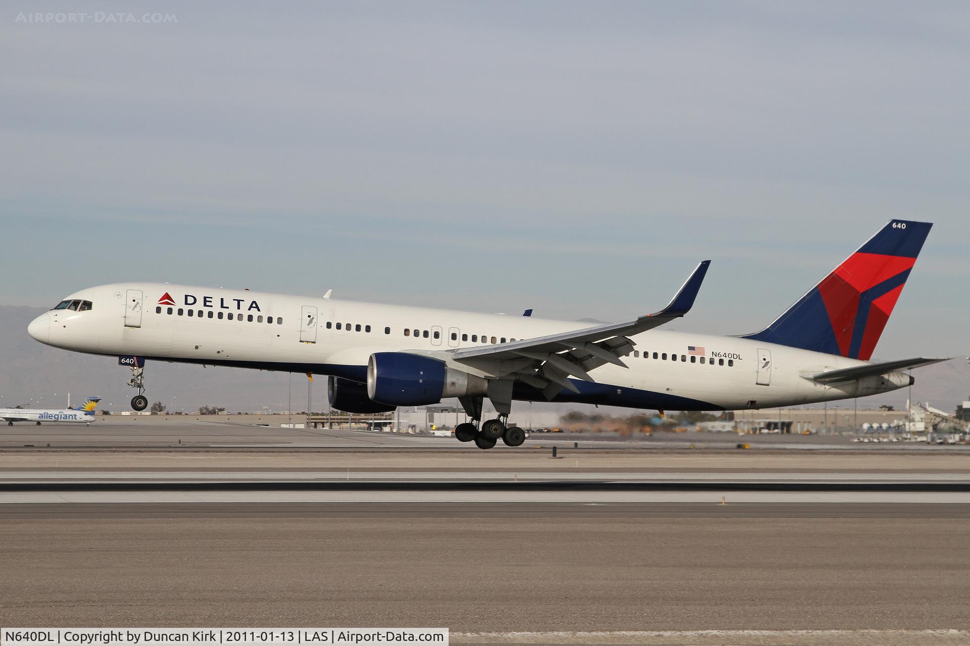 N640DL, 1988 Boeing 757-232 C/N 23994, Winglets are becoming the norm on many Boeing classics.