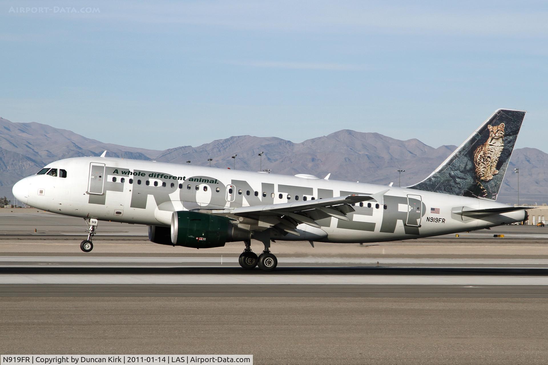 N919FR, 2003 Airbus A319-111 C/N 1980, A whole different animal!