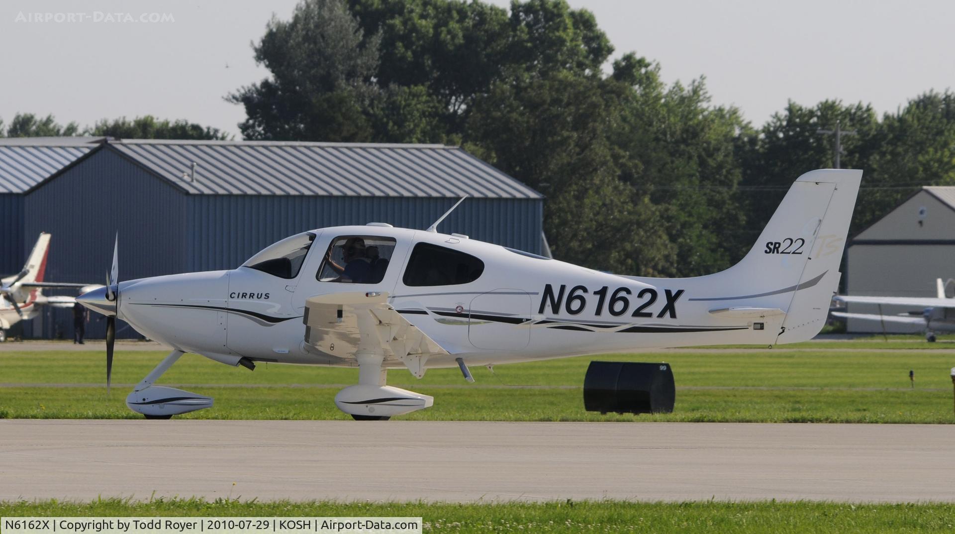 N6162X, 2005 Cirrus SR22 C/N 1371, AIRVENUTRE 2010