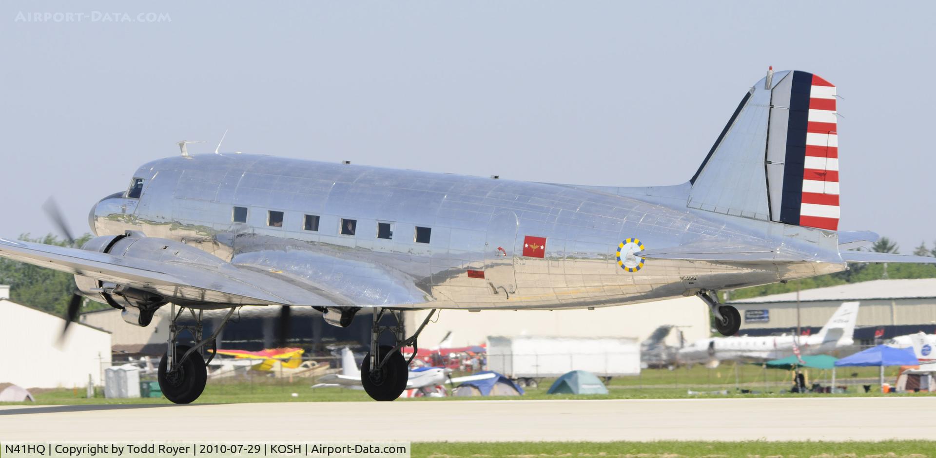 N41HQ, Douglas DC-3A C/N 2053, AIRVENTURE 2010