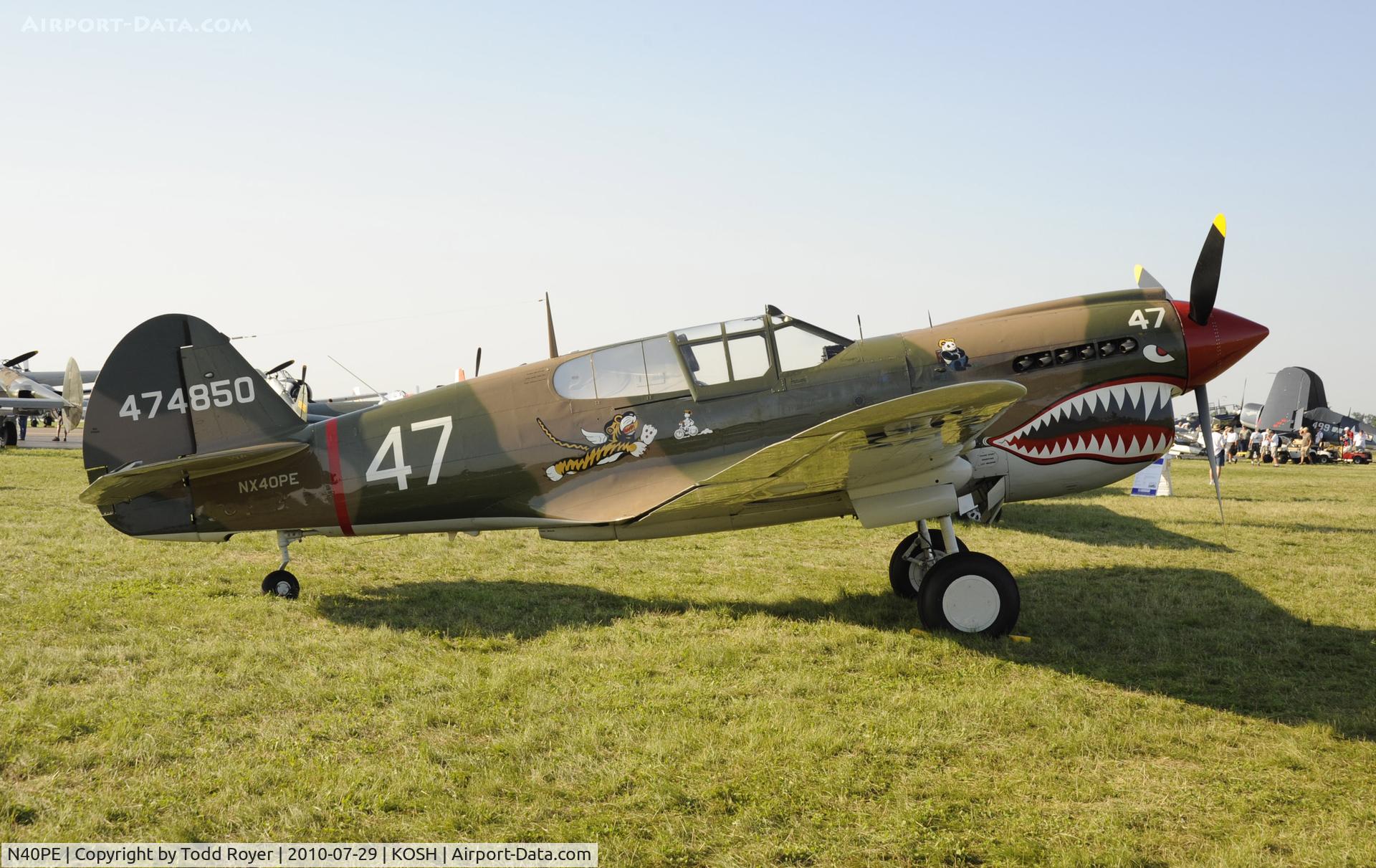 N40PE, 1942 Curtiss P-40E C/N AK905, AIRVENTURE 2010