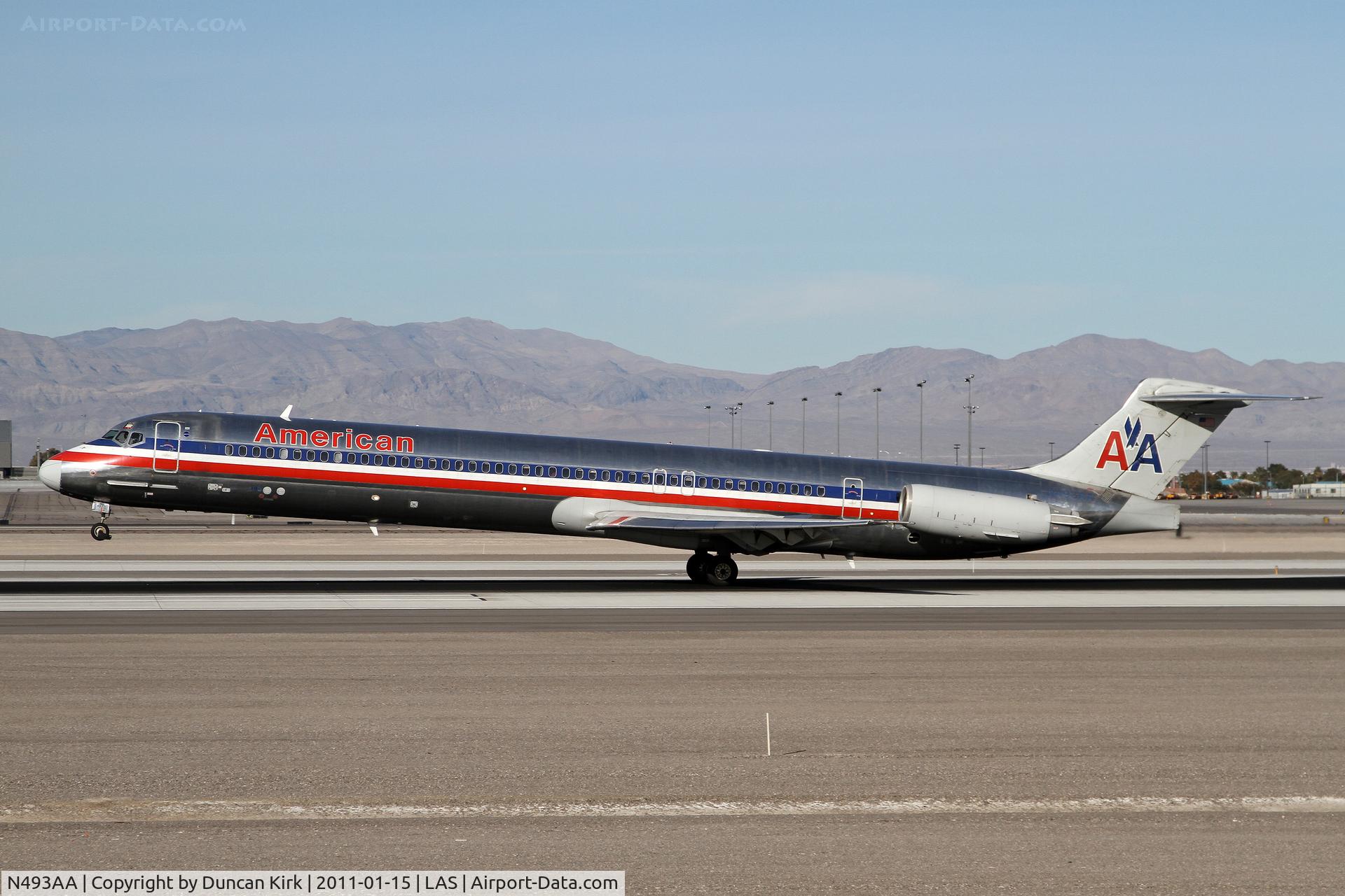 N493AA, 1989 McDonnell Douglas MD-82 (DC-9-82) C/N 49731, Please change the scheme!