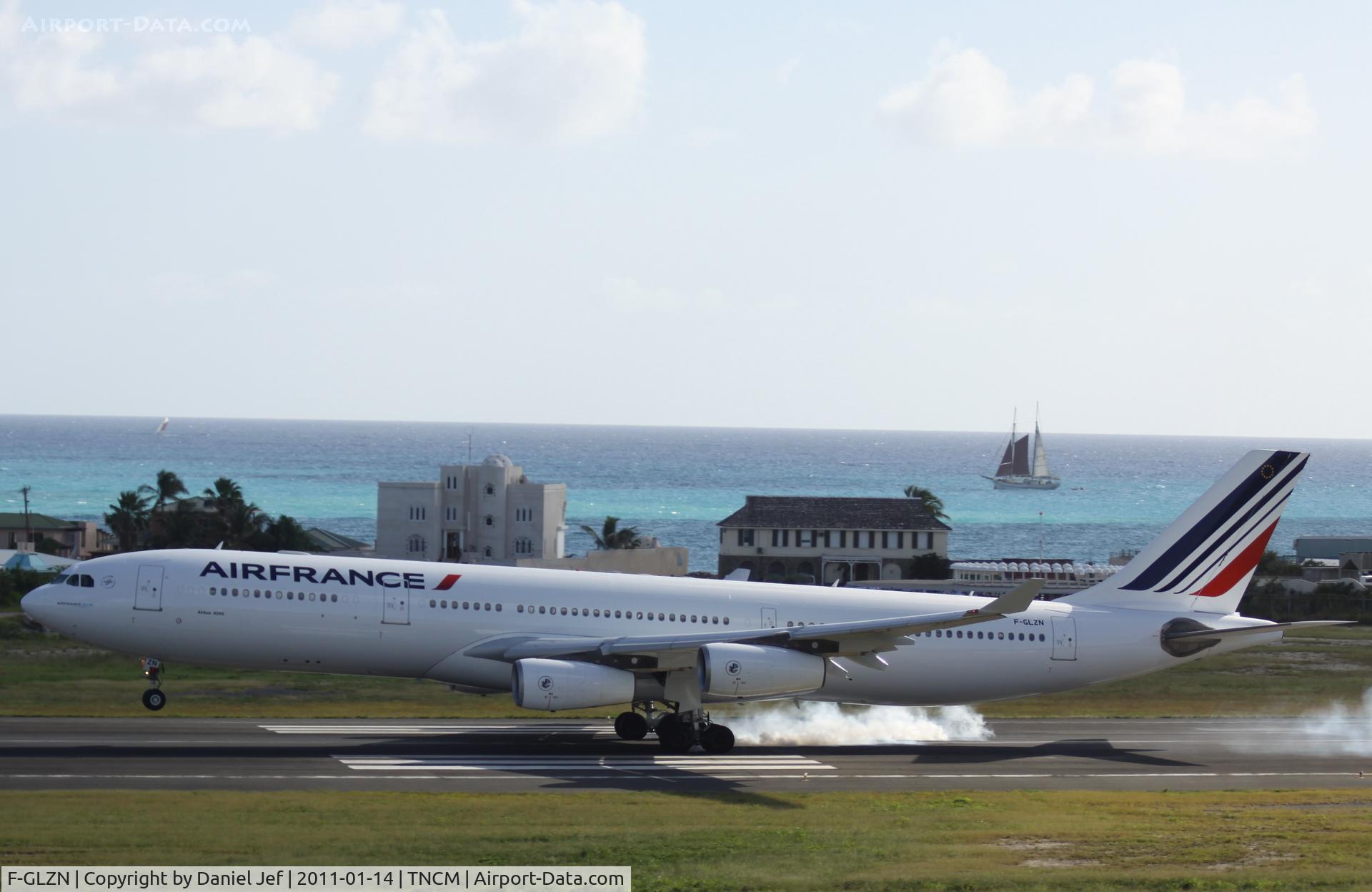 F-GLZN, 1998 Airbus A340-313X C/N 245, Air France F-GLZN landing at TNCM