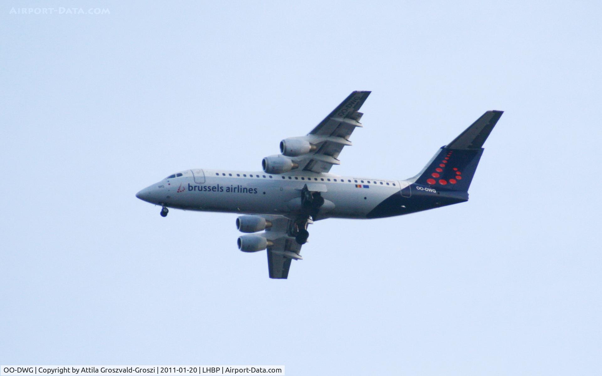 OO-DWG, 1998 British Aerospace Avro 146-RJ100 C/N E3336, On a landing direction, in Üllö city airspace.