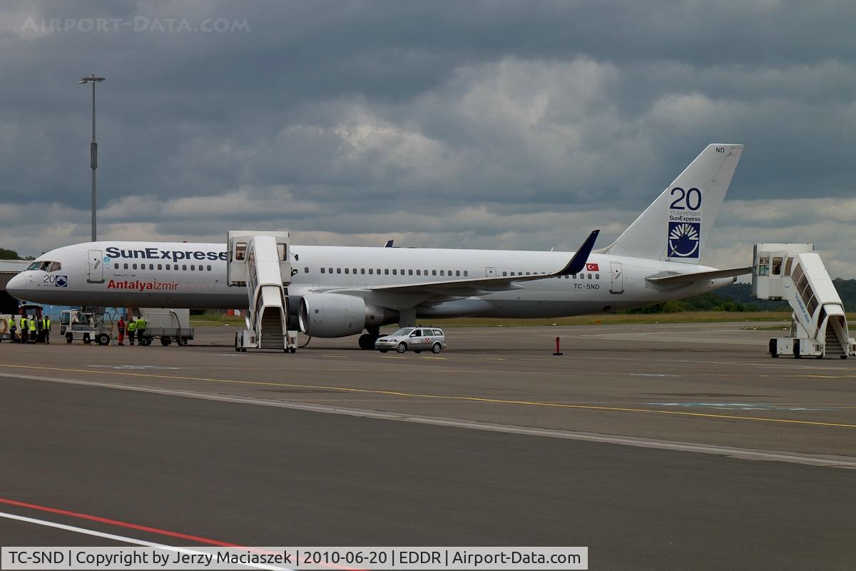 TC-SND, 1993 Boeing 757-2Q8 C/N 26268, TC-SND_
1993 Boeing 757-2Q8 WL