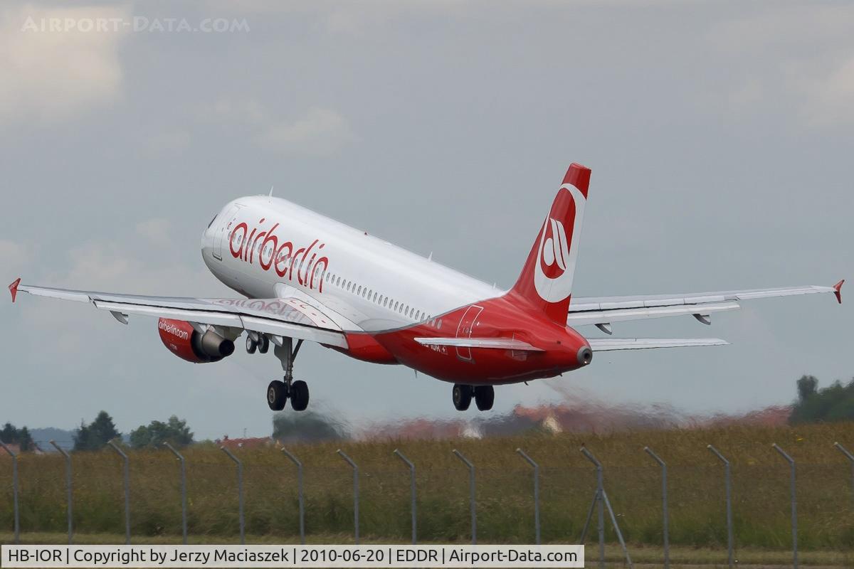 HB-IOR, 2009 Airbus A320-214 C/N 4033, HB-IOR_
2009 Airbus A320-214,