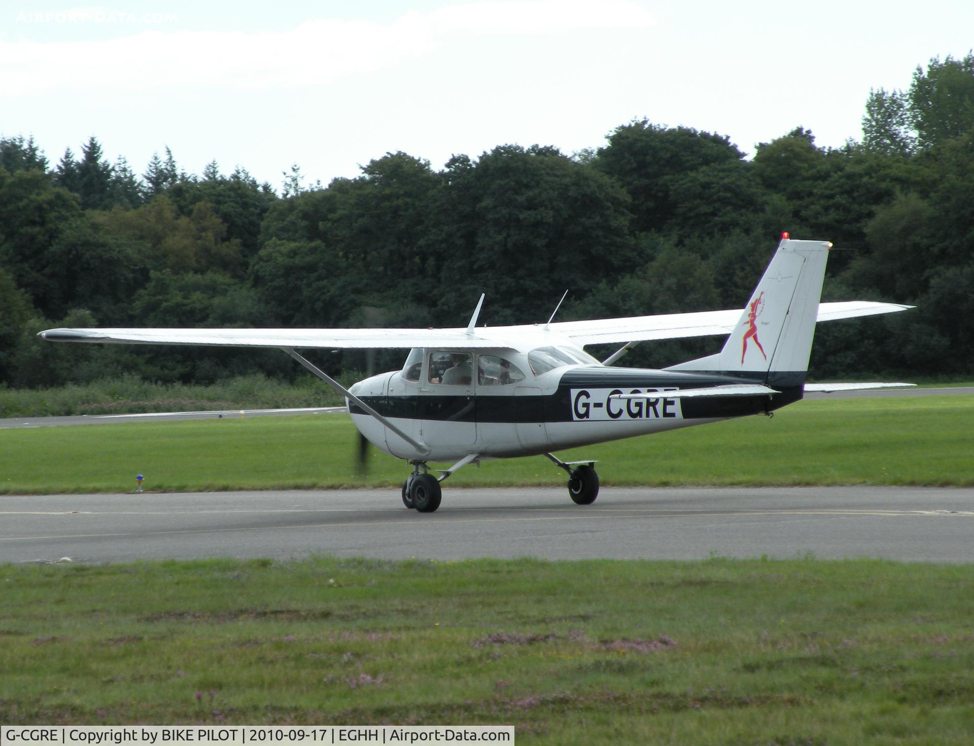 G-CGRE, 1967 Reims F172H Skyhawk C/N 0410, Taxying to rwy 26