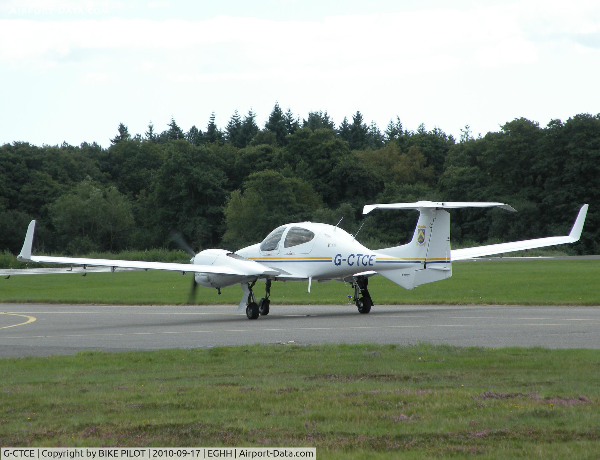 G-CTCE, 2005 Diamond DA-42 Twin Star C/N 42.043, Taxying to rwy 26