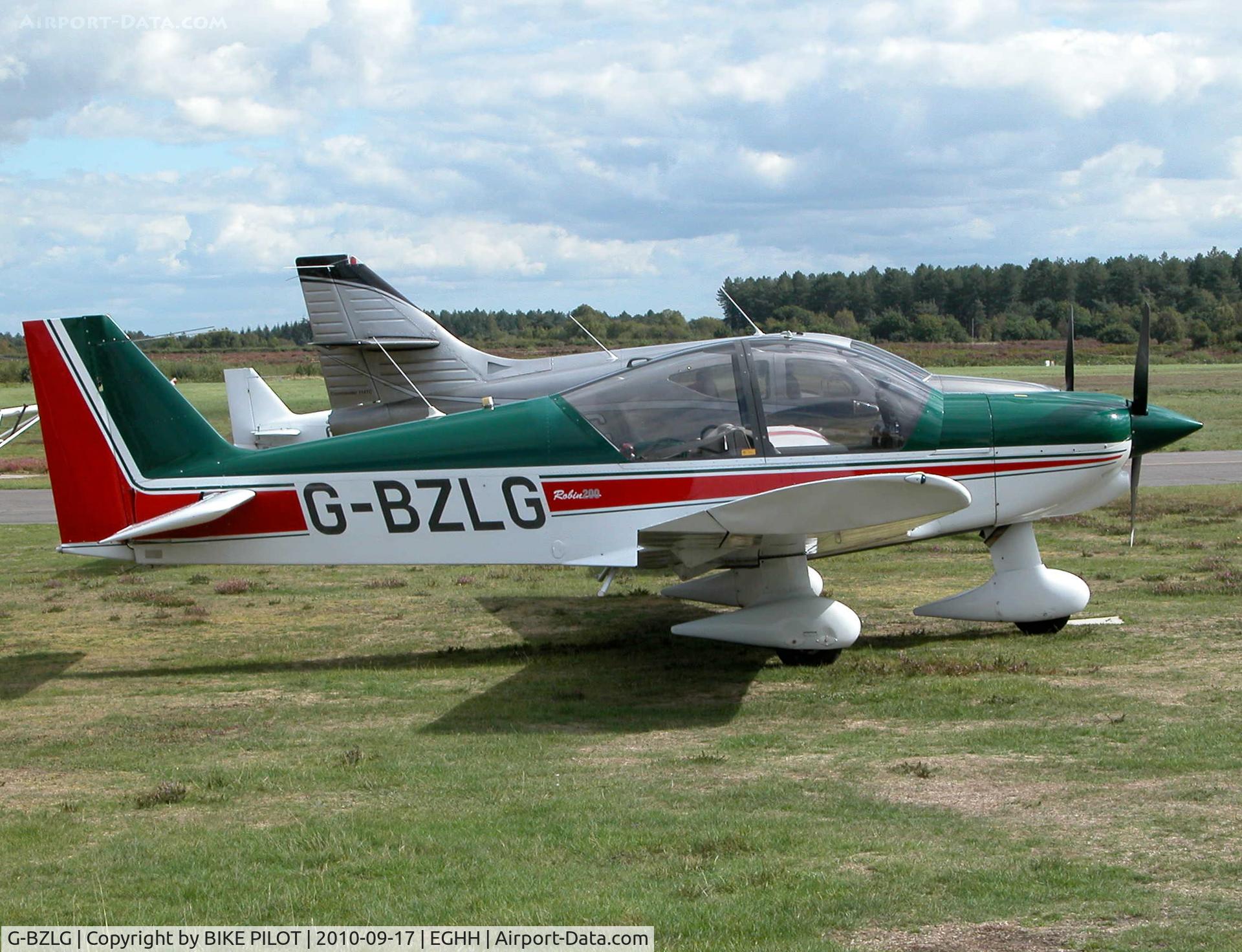 G-BZLG, 2000 Robin HR-200-120B C/N 353, Robin outside the Flying Club