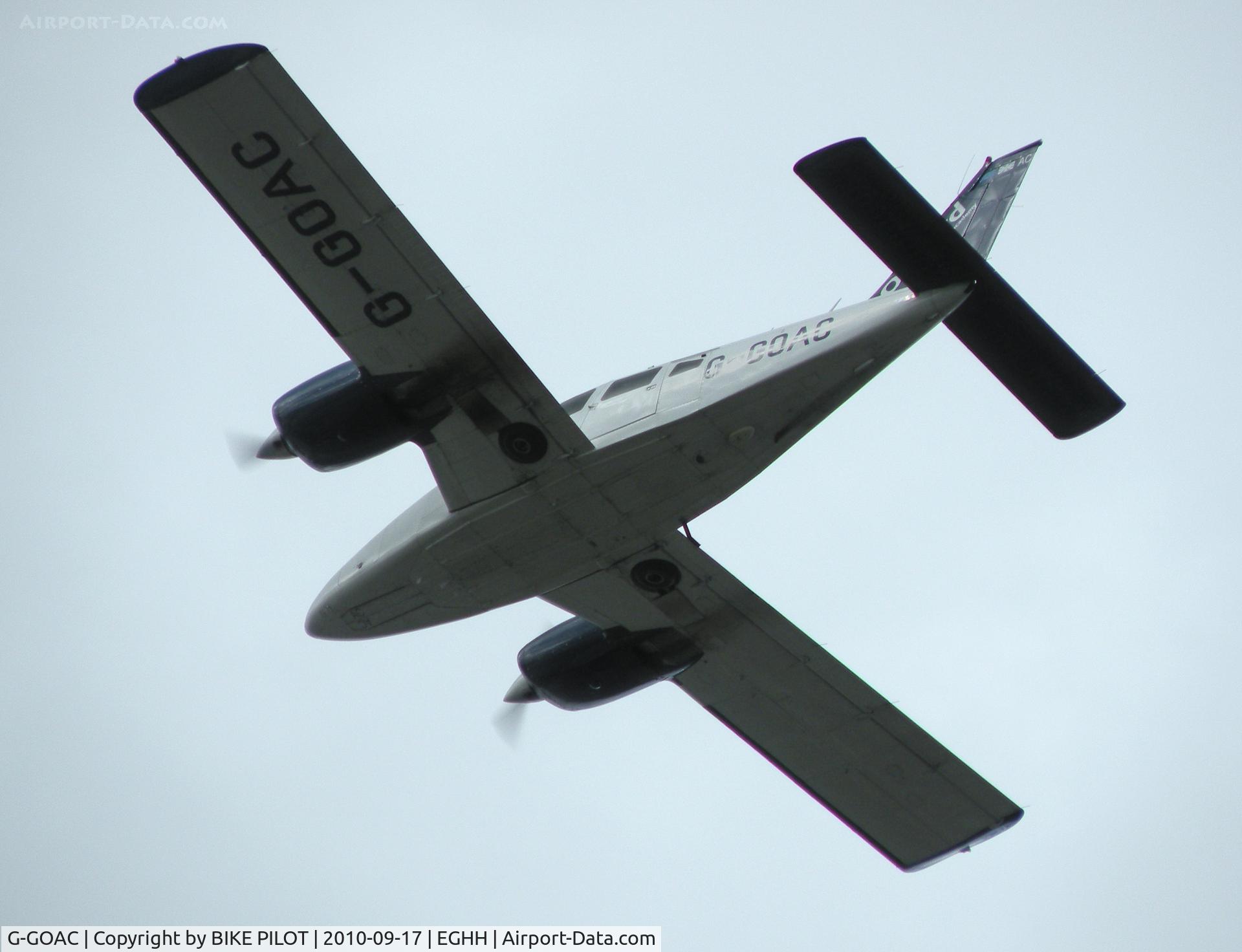 G-GOAC, 1976 Piper PA-34-200T Seneca II C/N 34-7770007, Oxford Air Academy Navajo