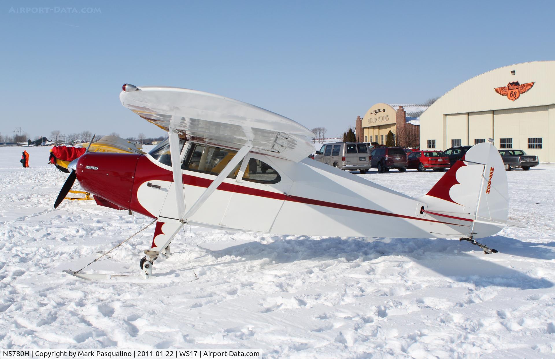N5780H, 1949 Piper PA-16 Clipper C/N 16-393, Piper PA-16