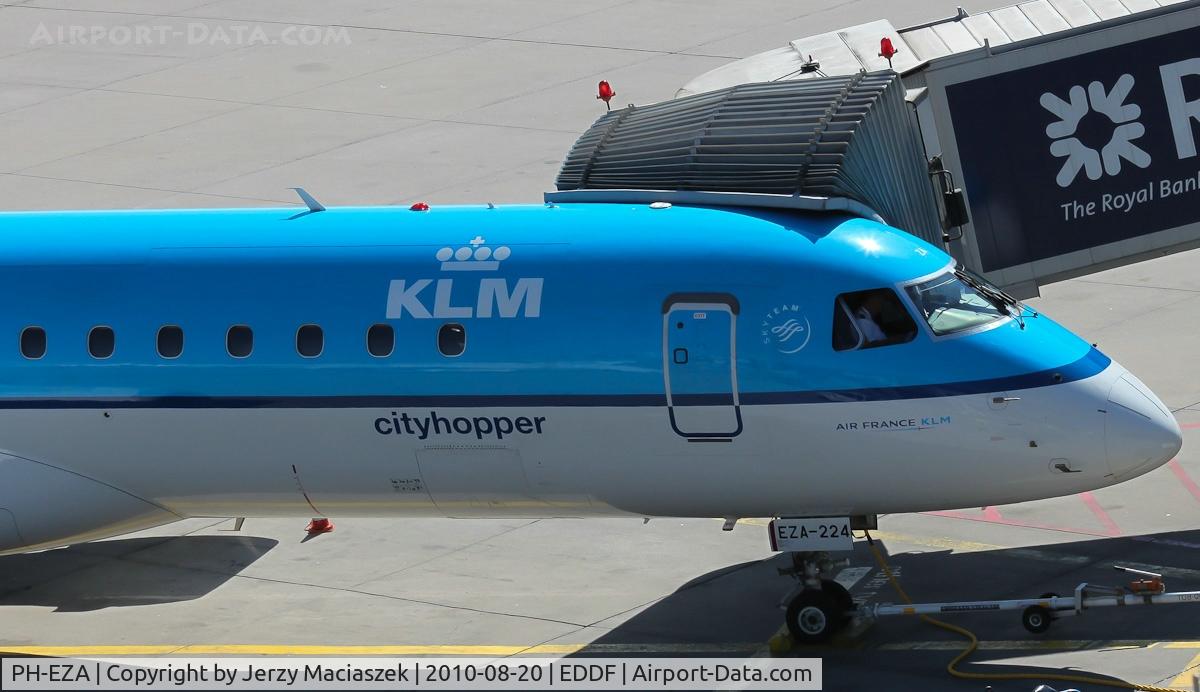 PH-EZA, 2008 Embraer 190LR (ERJ-190-100LR) C/N 19000224, PH-EZA_
Embraer ERJ-190STD,