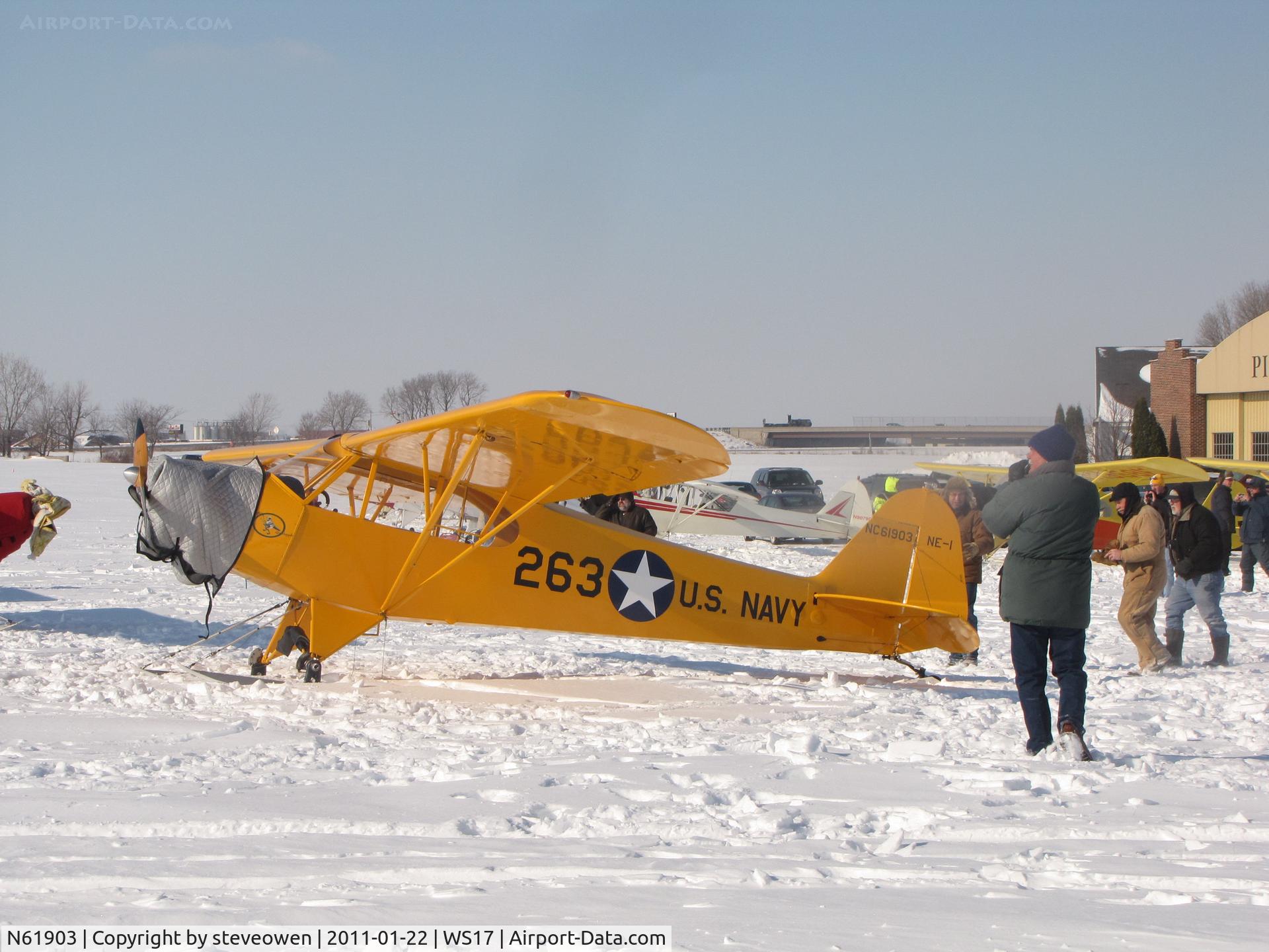 N61903, 1942 Piper J3C-65 Cub Cub C/N 8263, EAA Ski Plane Fly-in