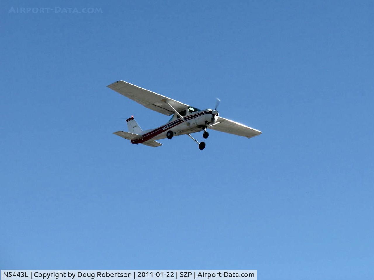 N5443L, 1980 Cessna 152 C/N 15284315, 1980 Cessna 152 II, Lycoming O-235 110 hp, takeoff climb Rwy 22