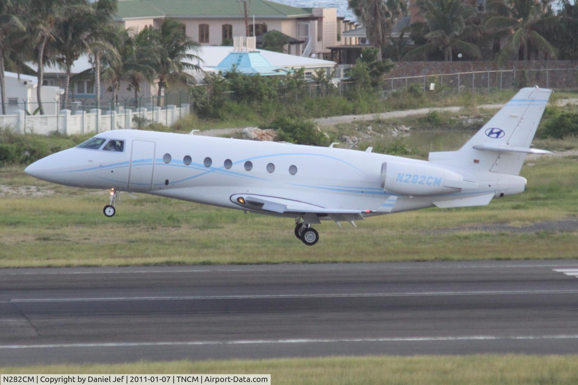 N282CM, 2007 Israel Aerospace Industries G200 C/N 182, N282CM landing at TNCM
