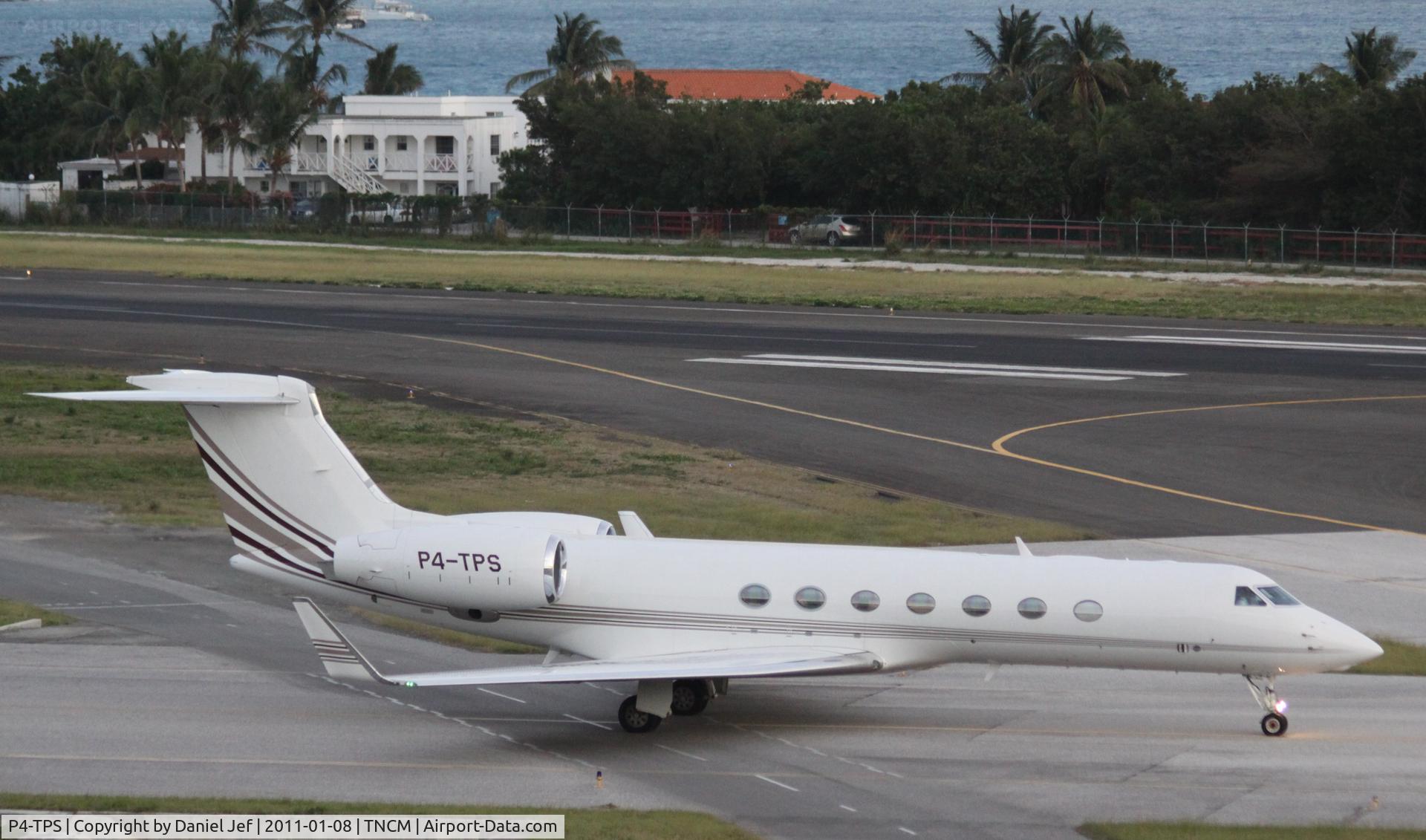 P4-TPS, 2008 Gulfstream Aerospace GV-SP (G550) C/N 5193, P4-TPS taxing for take off at TNCM