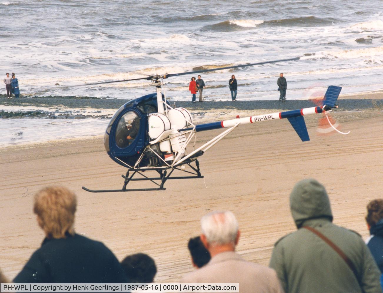 PH-WPL, Hughes 269C C/N 39-0781, Scheveningen Beach Air Show , 16 May 1987