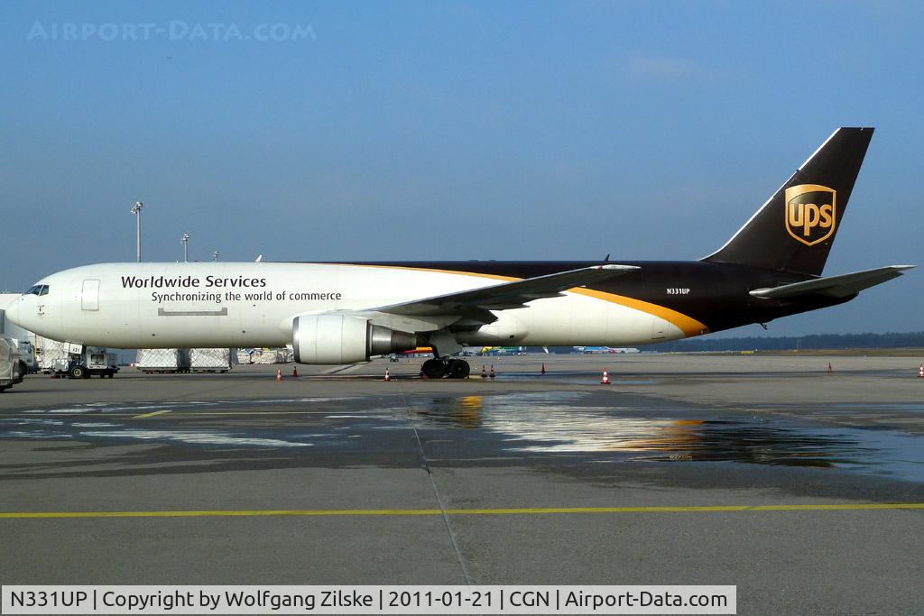 N331UP, 1999 Boeing 767-34AF C/N 27757, visitor