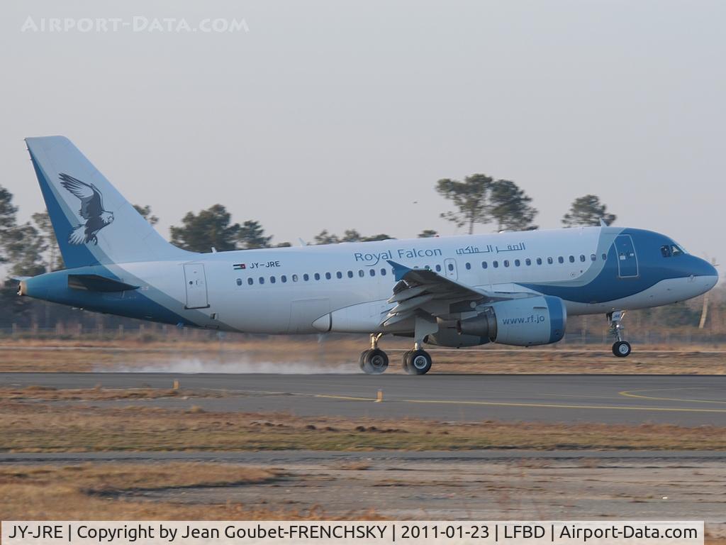 JY-JRE, 1999 Airbus A319-112 C/N 1124, Royal Falcon se pose en 05