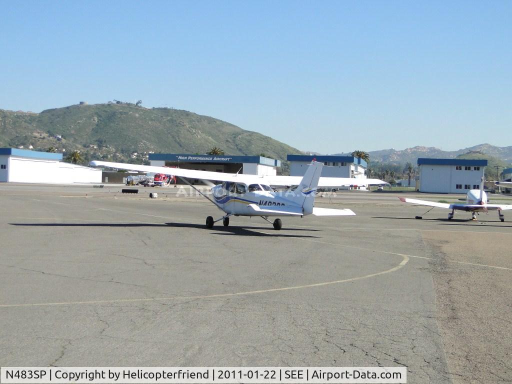 N483SP, 1998 Cessna 172S C/N 172S8029, Student pilot and instructor enroute runway for take off