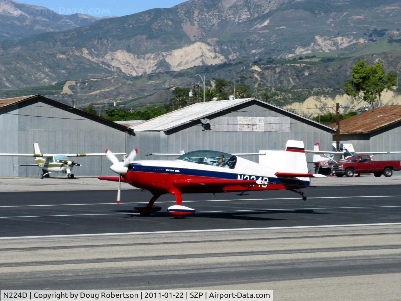 N224D, 1996 Extra EA-300/L C/N 028, 1996 Extra Flugzeugbau Gmbh EA-300/L, Lycoming AEIO-540-L1B5 300 Hp, fully aerobatic Walter Extra design, landing roll Rwy 22