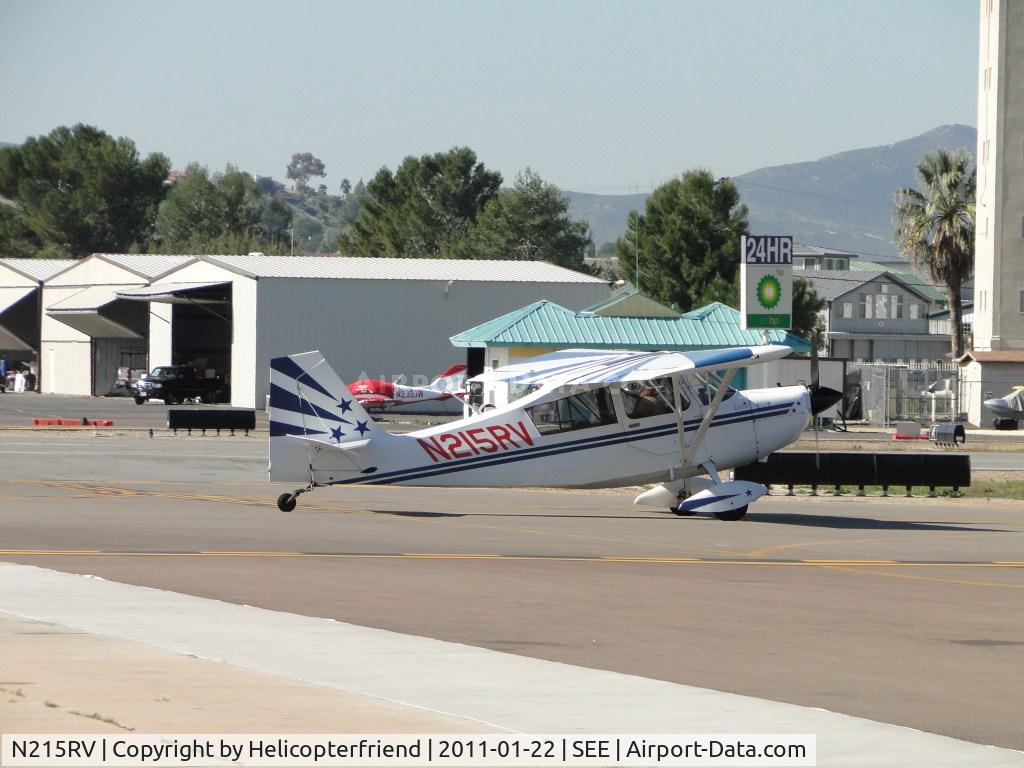 N215RV, 1973 Bellanca 8KCAB Decathlon C/N 67-73, Taxiing to runway 27 for take off