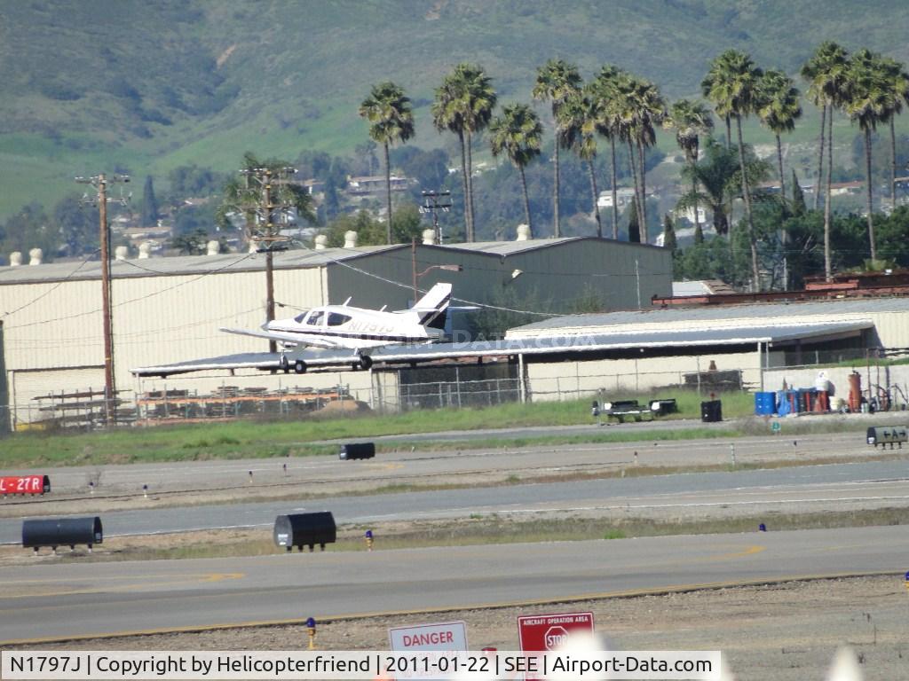 N1797J, 1976 Rockwell International 112TC Commander C/N 13027, Airbourne
